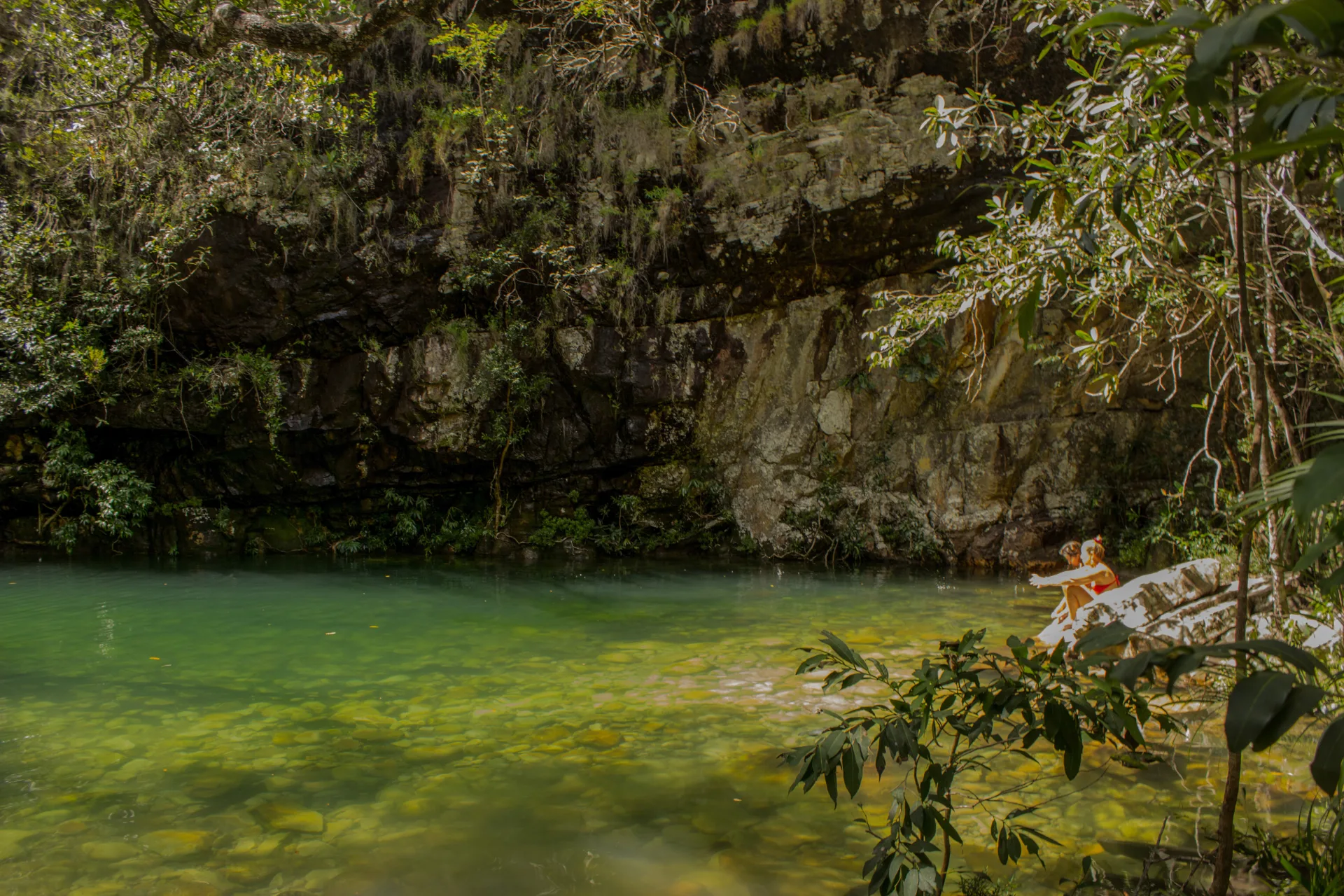 Cachoeira Loquinhas — foto de Monique Figueira