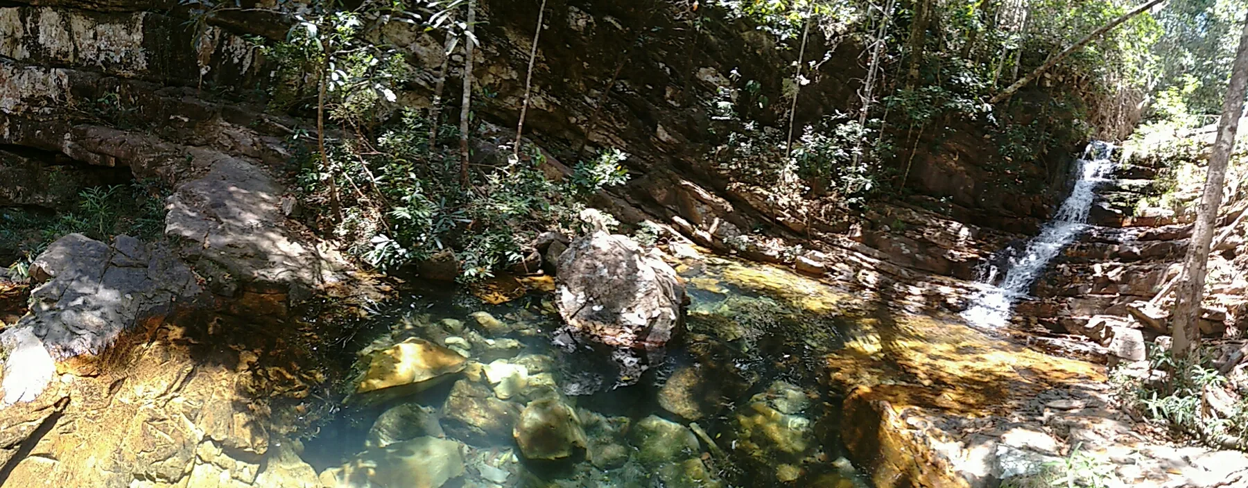 Cachoeira Loquinhas — foto de RICARDO HENRIQUE PIRES DE SOUSA